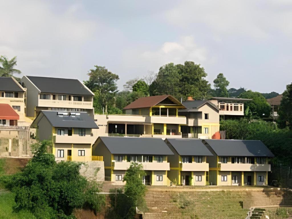 Villa Lemon Lembang Exterior photo
