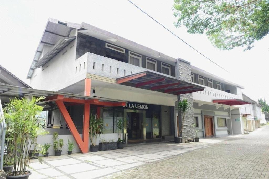 Villa Lemon Lembang Exterior photo